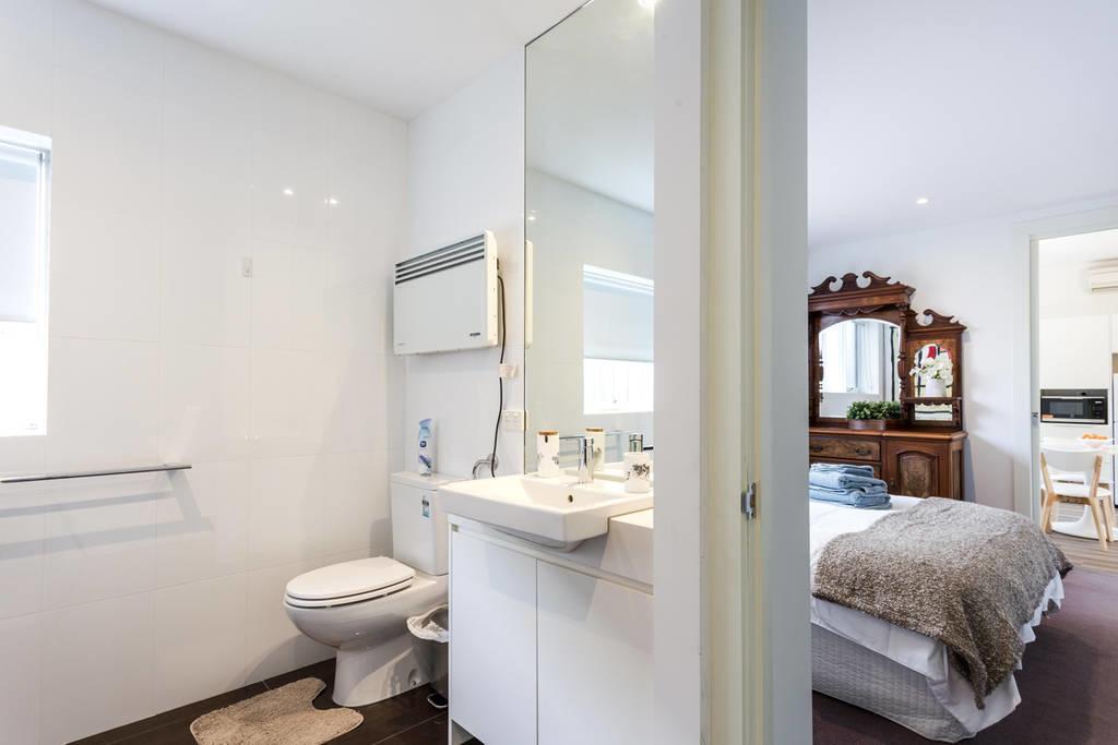 Your Home Away From Home Melbourne Luaran gambar